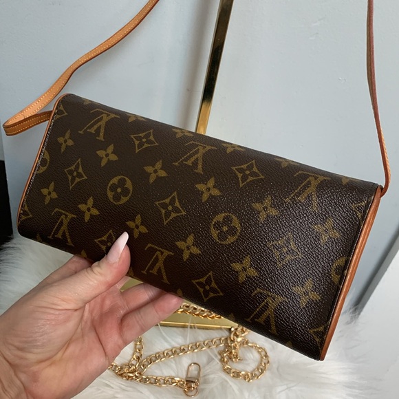 ❌SOLD❌2004 authentic Louis Vuitton Twin Pochette GM crossbody bag - Picture 7 of 17